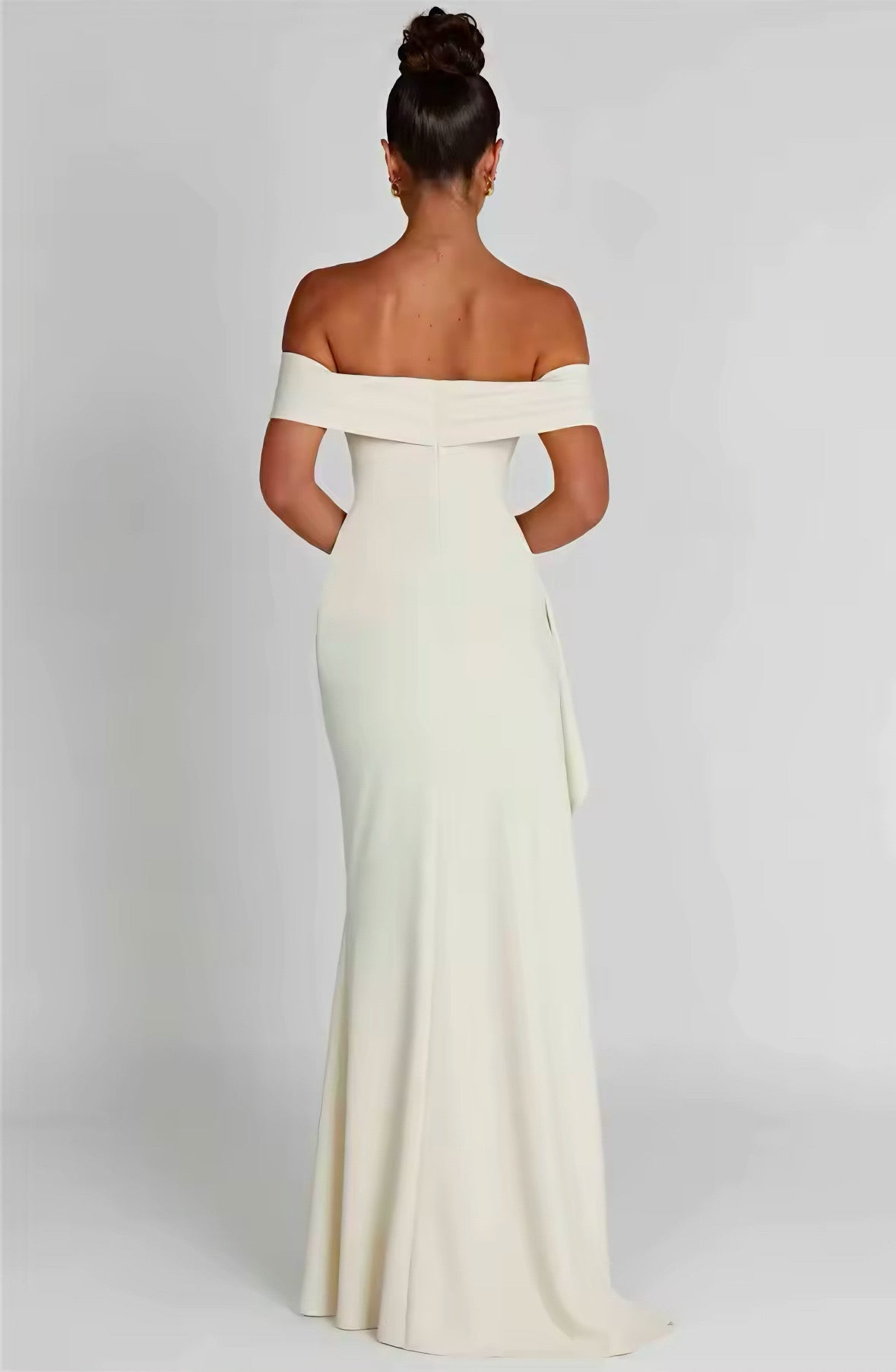 STINA | Off-shoulder Split Dress