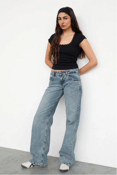 SOPHIE | Low Rise Jeans
