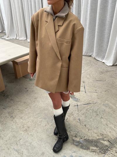 LINA | Oversized Omslagsblazer